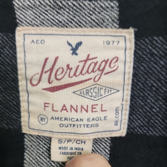 American Eagle Outfitters Black and White Checkered Shirt - Picture 2 of 2